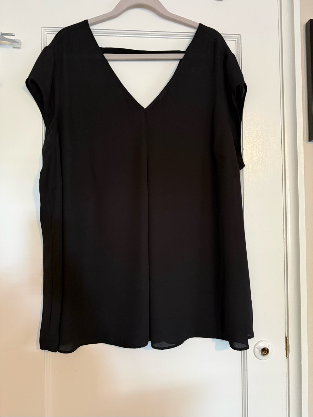 Halogen Black V-Neck Short Sleeve Tunic